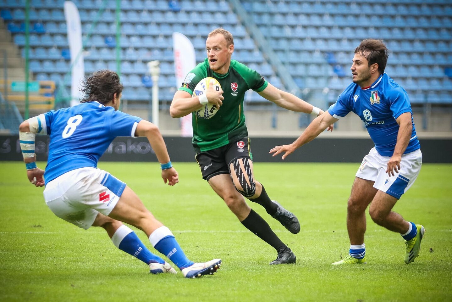 Non meno di cinque squadre nazionali lituane di rugby a sette partecipano a tornei europei